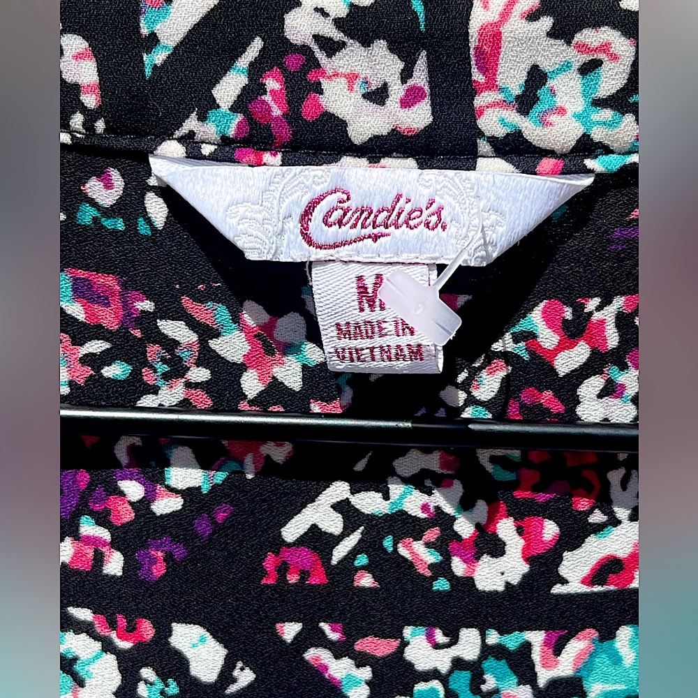 💝CANDIE’S Long-Sleeve Mosaic/Floral Print 🌸 Chic Blouse 👚